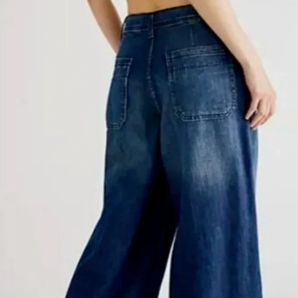 Free People Charlie Wide Leg Pleated Blue Jeans LIKE NEW We the Free - Picture 14 of 16